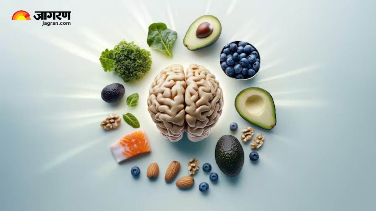 https://www.jagranimages.com/images/newimg/11052025/11_05_2025-brain_boosting_superfoods_23935509.jpg