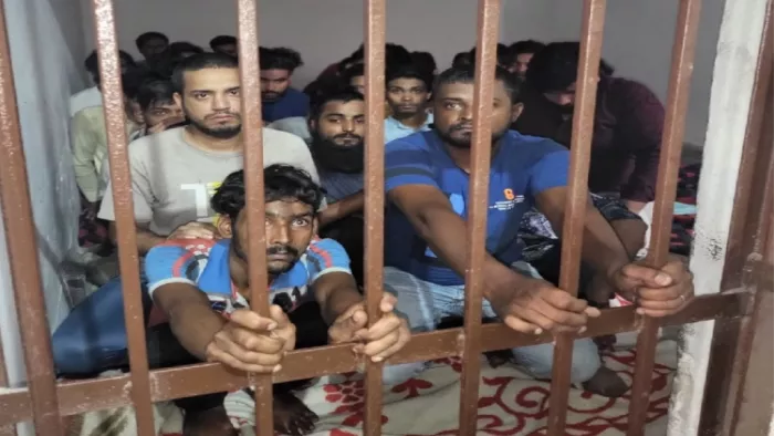 Saharanpur Riots सहारनपुर में बवालियों पर कड़ी कार्रवाई, 64 को भेजा जेल, दो के घर पर चला ...