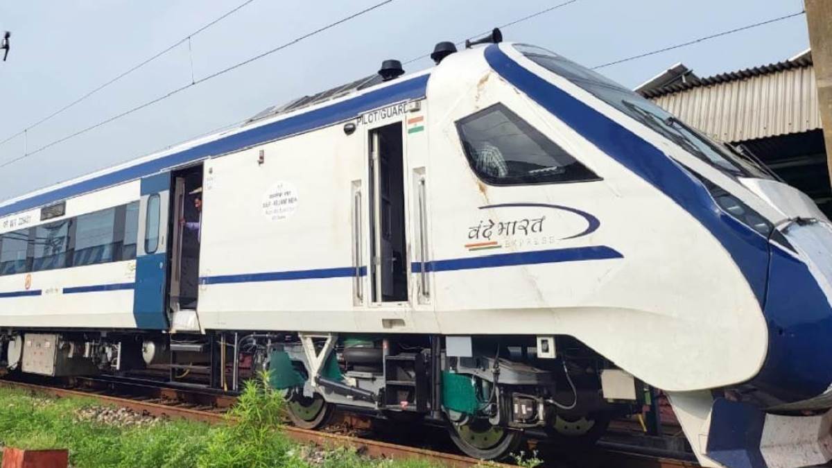 trial run of vande bharat express on patna gaya railway line today will stop at jehanabad