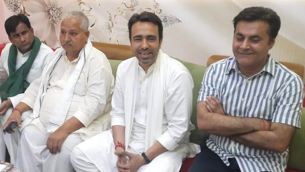 बृजभूषण शरण पर बोले जयंत चौधरी पहली बार दुष्कर्म के सीन रीक्रिएट हो रहे जनता  की अदालत में देना होगा जवाब - RLD Chief Jayant Chaudhary Decision For 23  June Meeting In