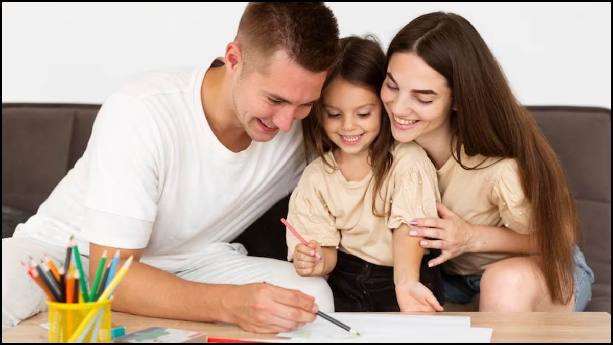 https://www.jagranimages.com/images/newimg/11062023/11_06_2023-parents_23438470.jpg