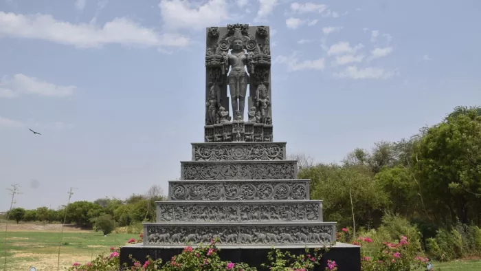 दिल्ली के असिता ईस्ट में एंट्री के लिए पर्यटकों को लेना होगा 50 रुपये का टिकट
