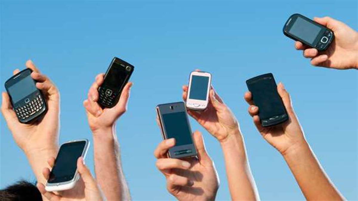 https://www.jagranimages.com/images/newimg/11062024/11_06_2024-mobile_recharge_23736848.jpg