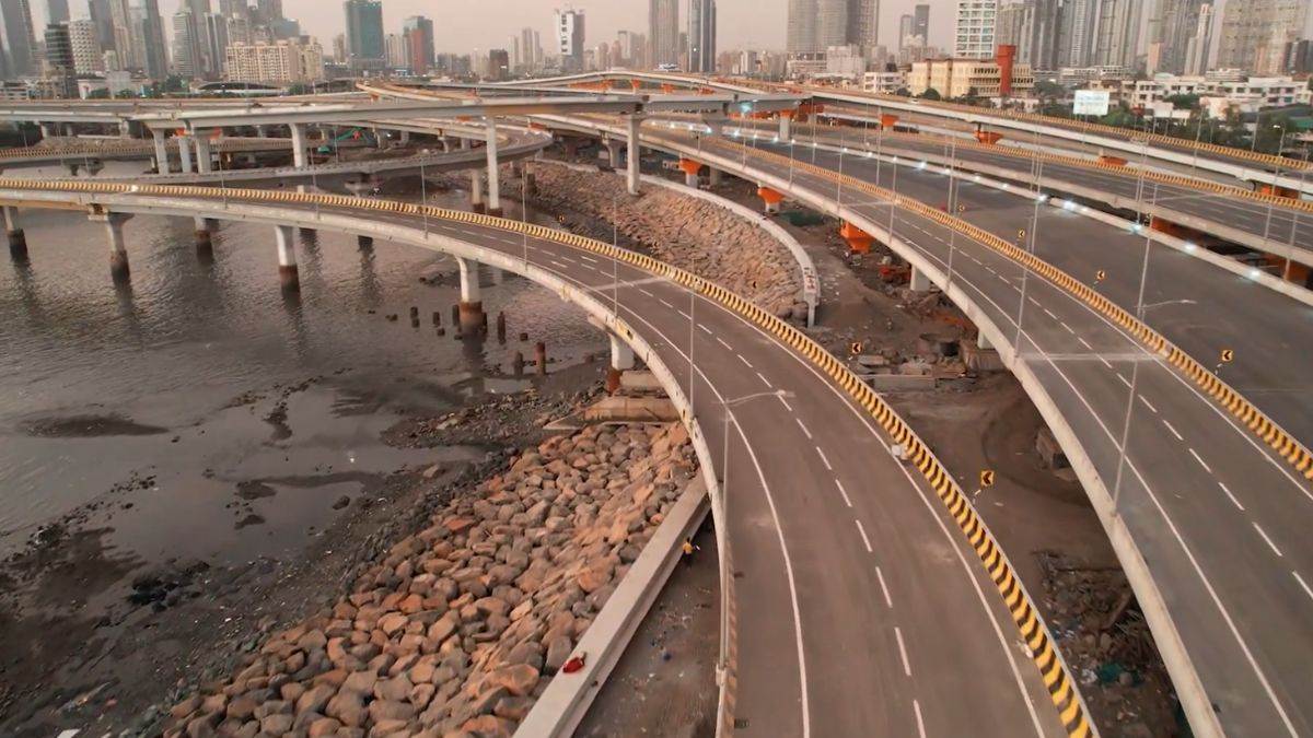 https://www.jagranimages.com/images/newimg/11062024/11_06_2024-mumbai_coastal_road_23736445.jpg