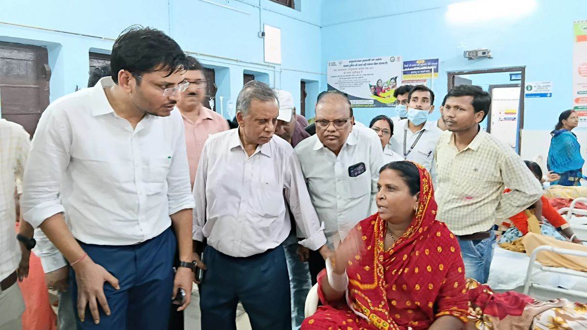 munger news dms surprise inspection at sadar hospital