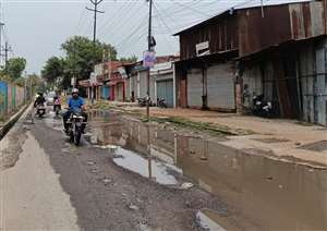 बरेली में बिगड़े हालात, पूर्व केंद्रीय मंत्री के घर के सामने भरा पानी, परेशान हो रहे लोग