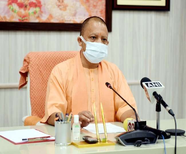 सीएम योगी ने कहा कि विभिन्न सेक्टरों में पॉलिटेक्निक कोर्स उत्तीर्ण करने वाले अभ्यर्थियों की अच्छी मांग है।