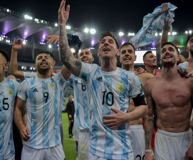 https://www.jagranimages.com/images/newimg/11072021/11_07_2021-lionel_messi_argentina_copa_america_tw_21820372.jpg