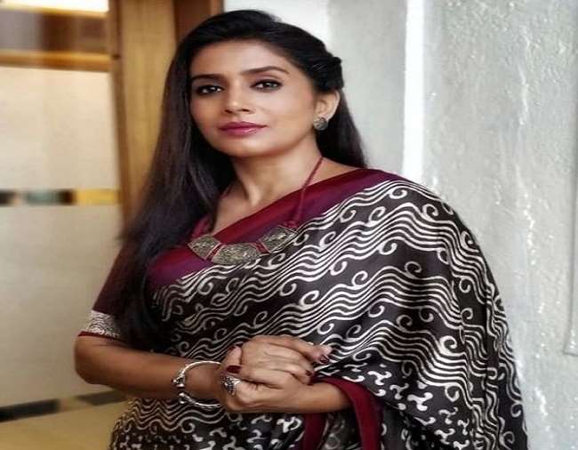 सोनाली कुलकर्णी ने बॉलीवुड की कई फिल्मों में काम किया हैl