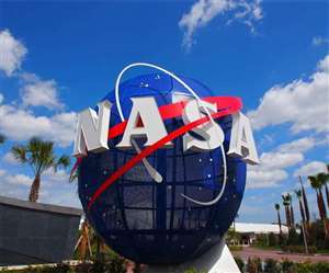 आज अंतरिक्ष के लिए उड़ान भरेंगे रिचर्ड ब्रेनसन। फाइल फोटो।