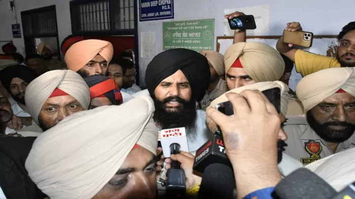Misdeed Case: पूर्व विधायक सिमरजीत सिंह बैंस ने किया सरेंडर। (जागरण)