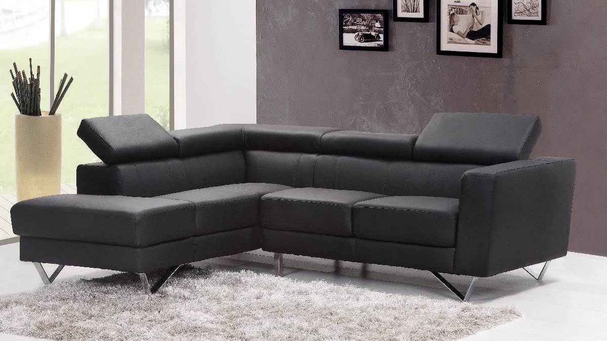 https://www.jagranimages.com/images/newimg/11072023/11_07_2023-best_l_shaped_sofa_23467732.jpg