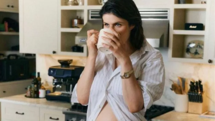 प्रेग्नेंट हैं Alexandra Daddario / फोटो- Instagram