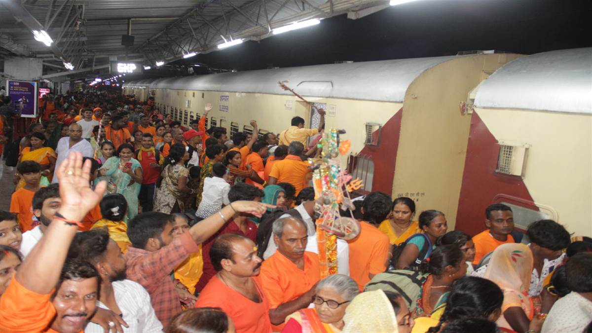 gorakhpur deoghar special train latest news for baba dham pilgrims
