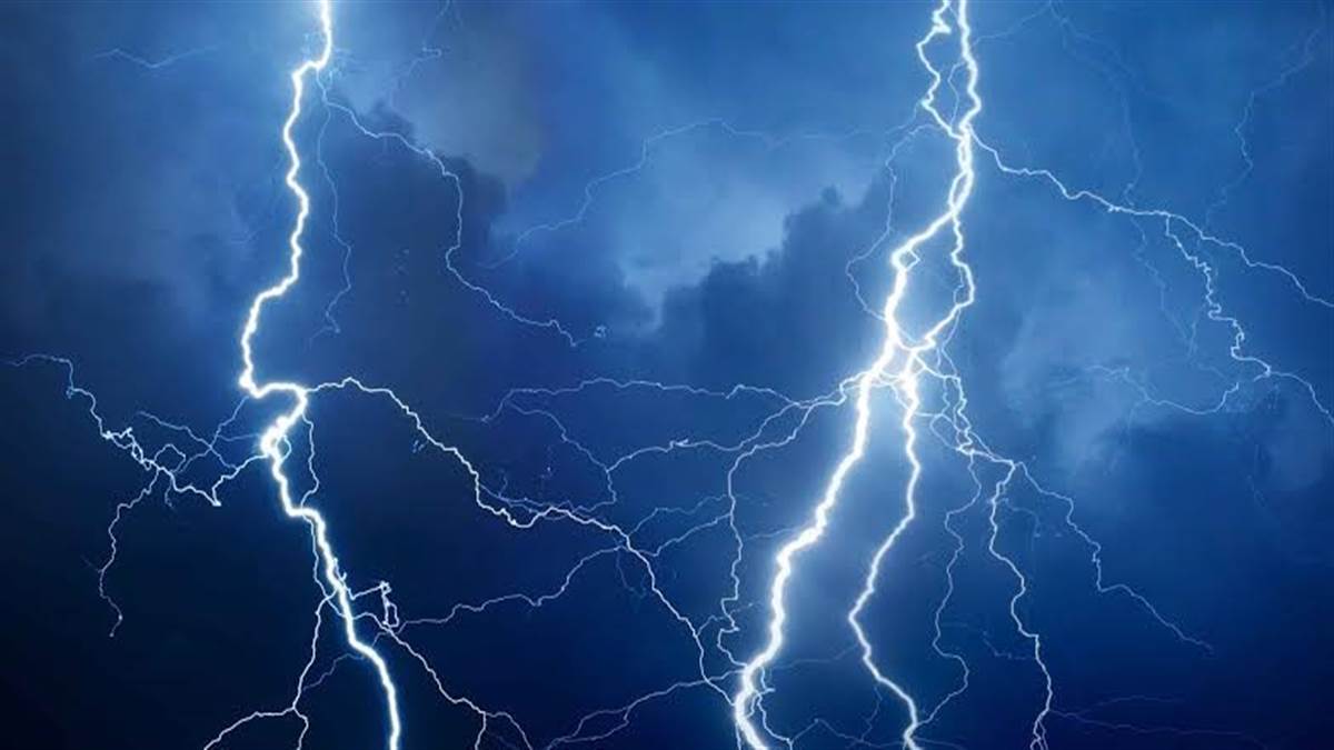 azamgarh safety advisory for heavy rain and lightning