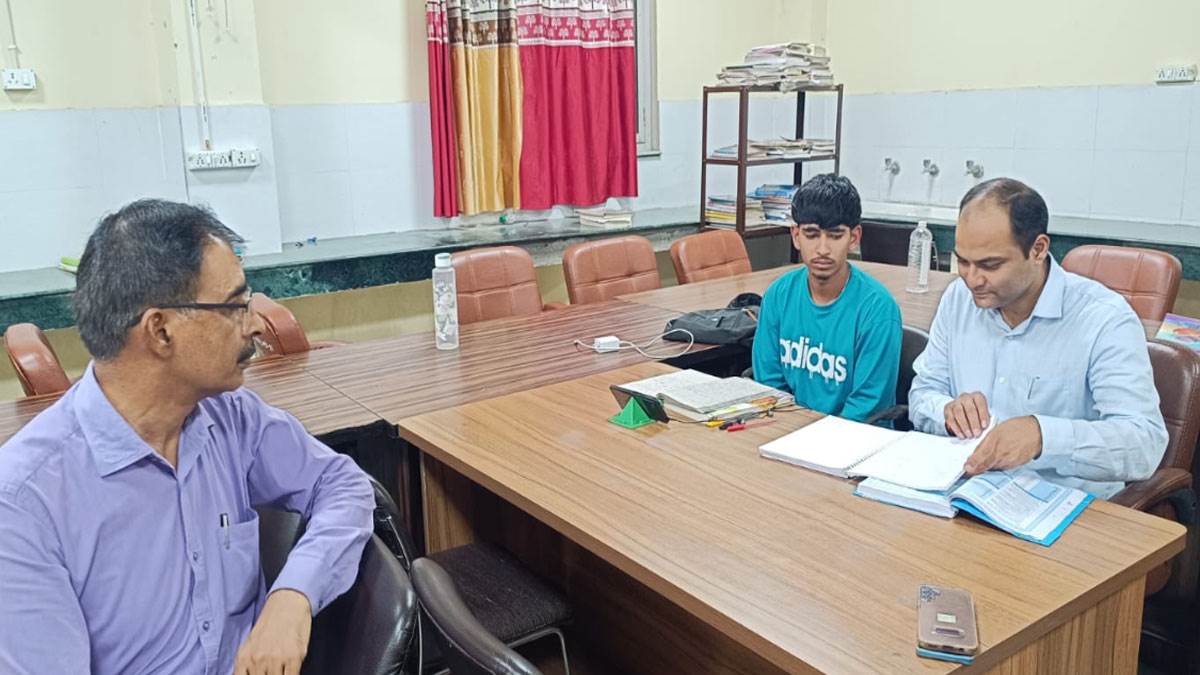 https://www.jagranimages.com/images/newimg/11072025/11_07_2025-dm-news_23981591.jpg