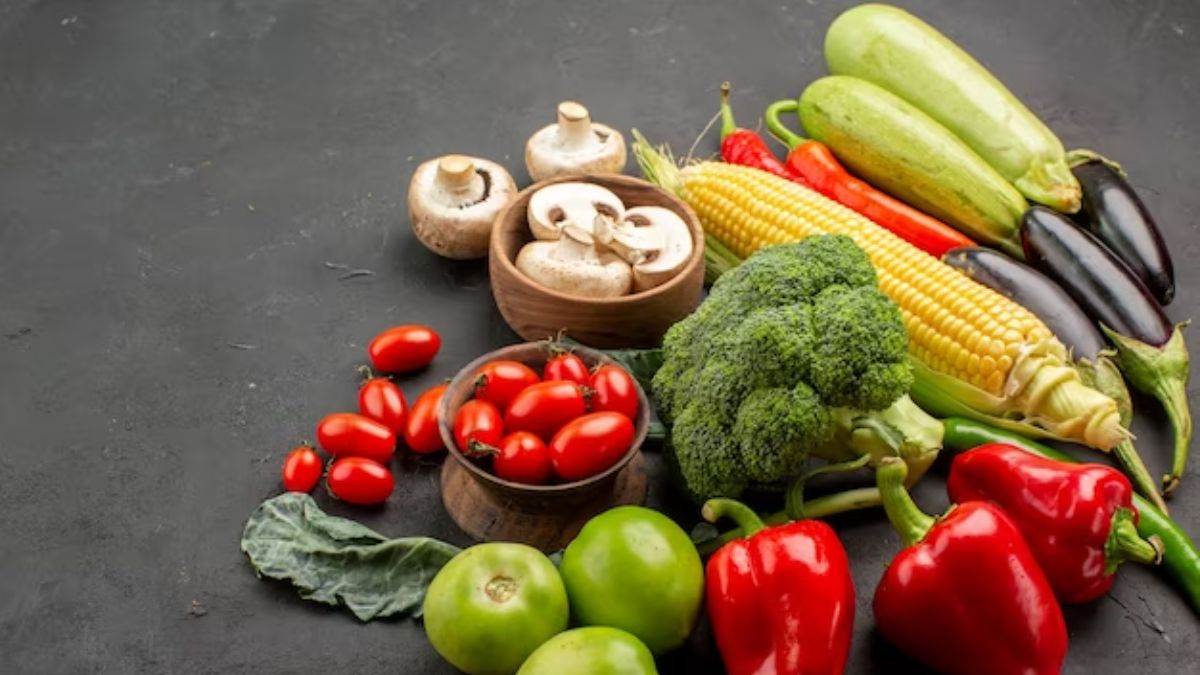 https://www.jagranimages.com/images/newimg/11072025/11_07_2025-fibre_rich_vegetables_23961416.jpg