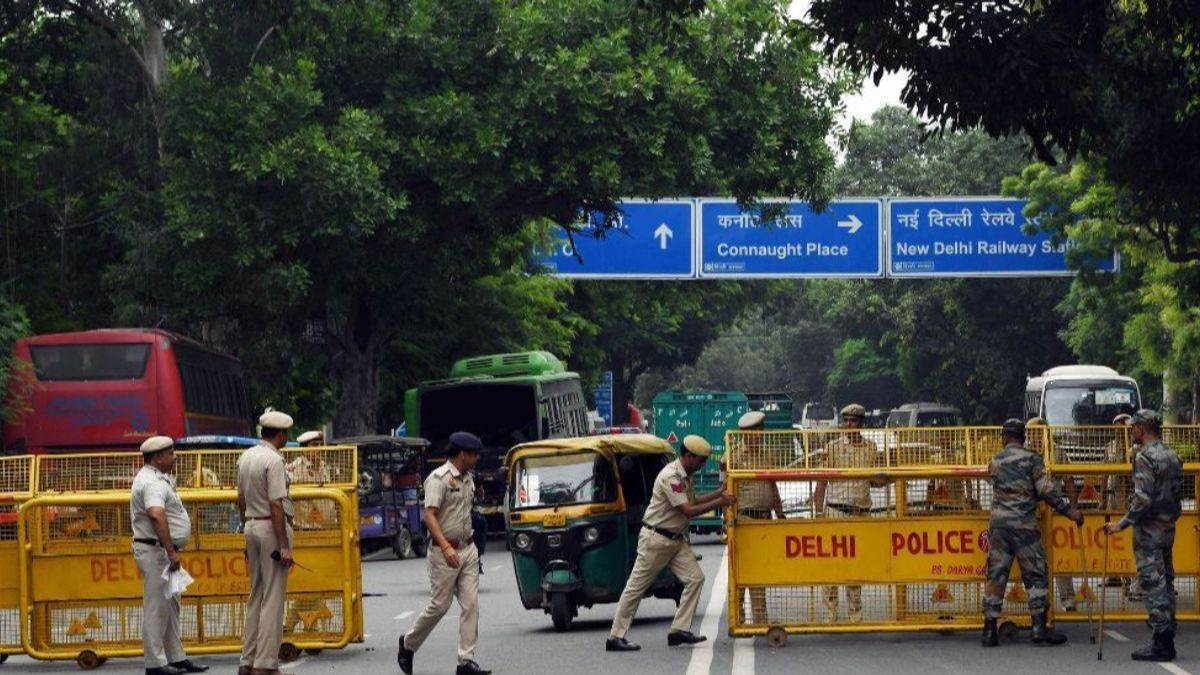 ncr delhi traffic police issued advisory regarding the movement of kanwariyas