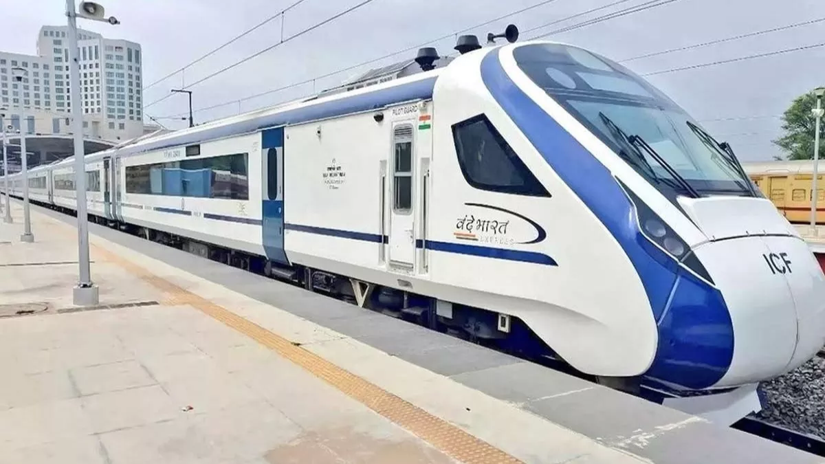 Vande Bharat में रोज खाली जाती हैं 250 से ज्यादा सीटें, इस स्टेशन से मिलते हैं सिर्फ 5-6 यात्री