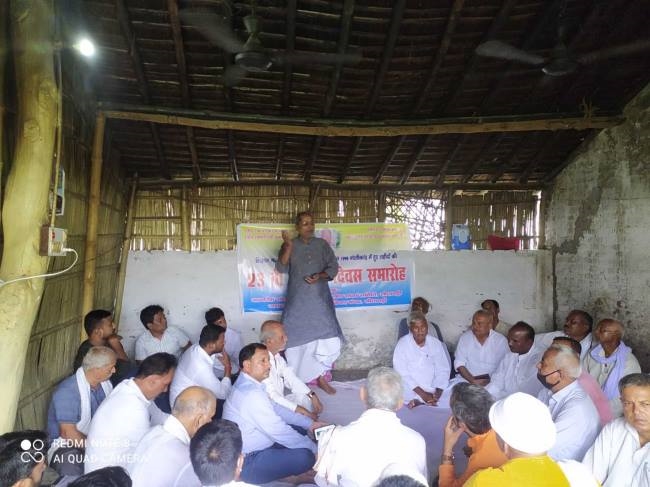 statue of the five martyrs of sitamarhi shooting in dumra the martyrs site