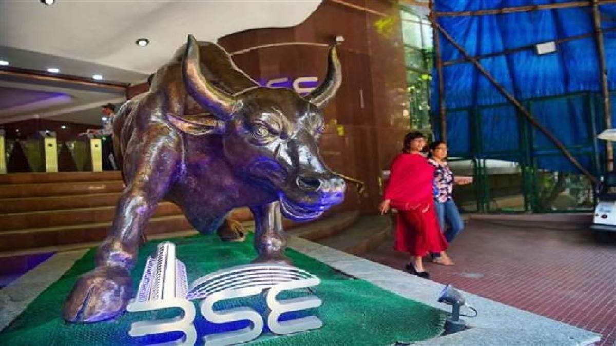 Share Market Today 11 August: Sensex rises 581.26 pts and Nifty advances 159 pts to 17694