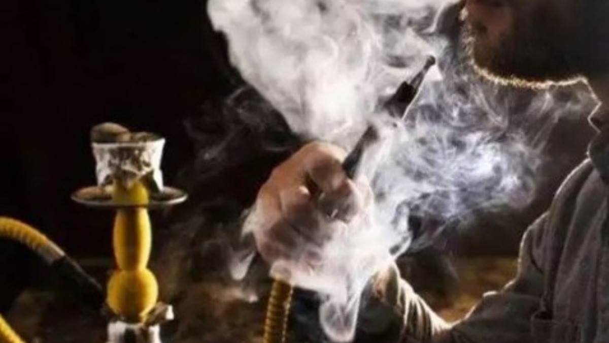 Lucknow News: मौके से बड़ी संख्या में फ्लेवर तंबाकू की डिब्बियां बरामद।