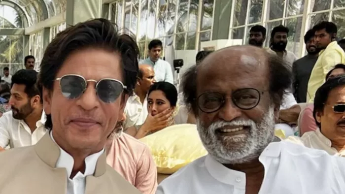 रजनीकांत को लेकर शाहरुख खान कही दिल को छूने वाली बात (Photo- SRK Twitter)
