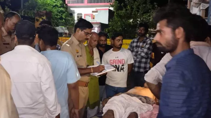 पुलिस ने पोस्टमार्टम रिपोर्ट के आधार पर दोषियों के विरुद्ध कार्रवाई करने की बात कही है।