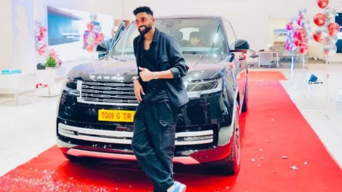 Mohammed Siraj ने करोड़ों रुपये खर्च कर खरीदी लग्जरी कार