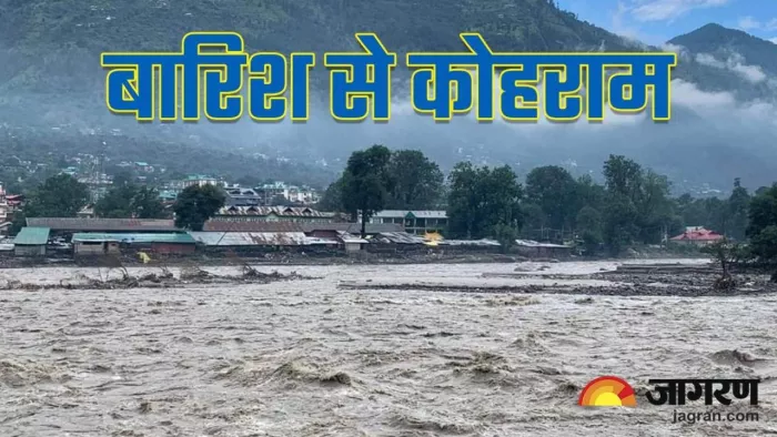 एक महीने की बारिश में शिमला में 17 लोगों की मौत हो गई।