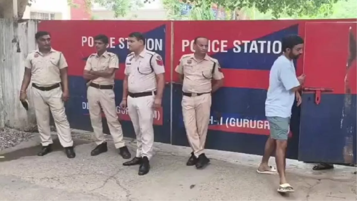 गुरुग्राम में किन्नरों का थाने में हंगामा, सिविल अस्पताल में की तोड़फोड़; दो पुलिस कर्मी घायल