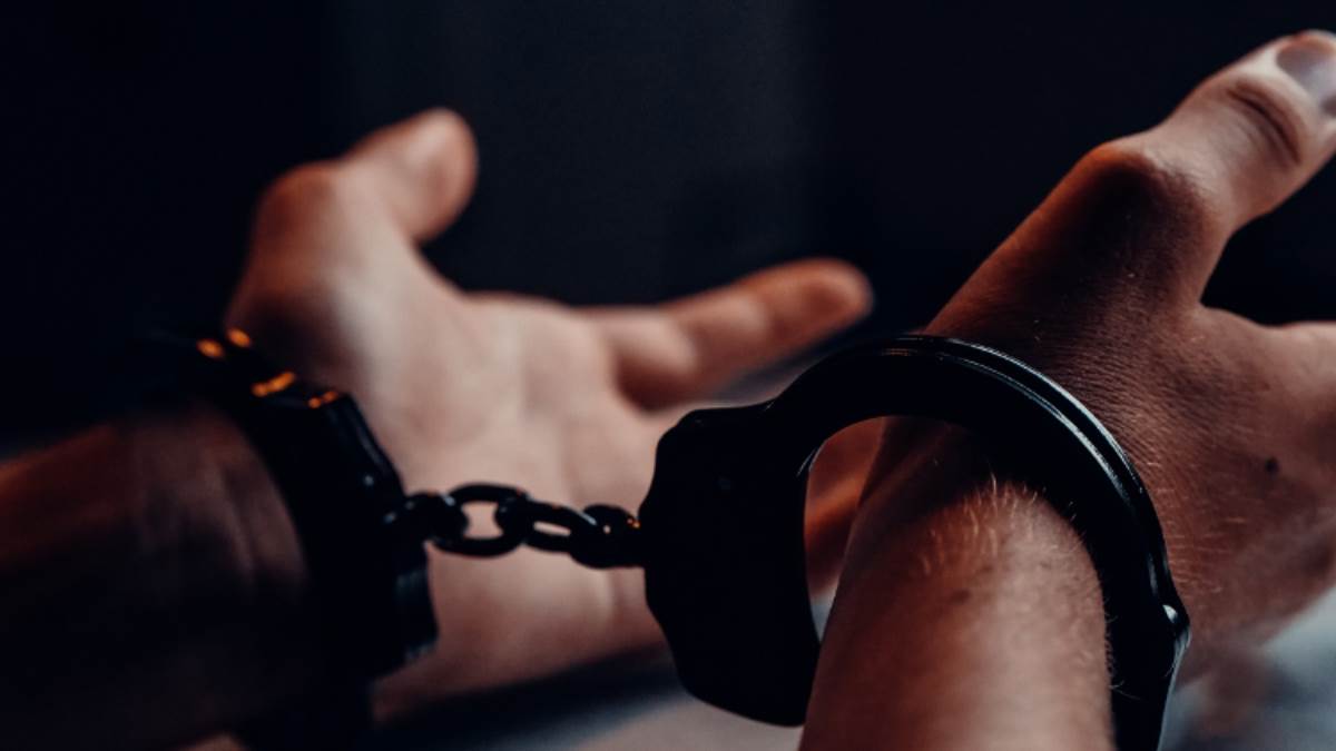 https://www.jagranimages.com/images/newimg/11082025/11_08_2025-arrest-_24010246_195322604.jpg