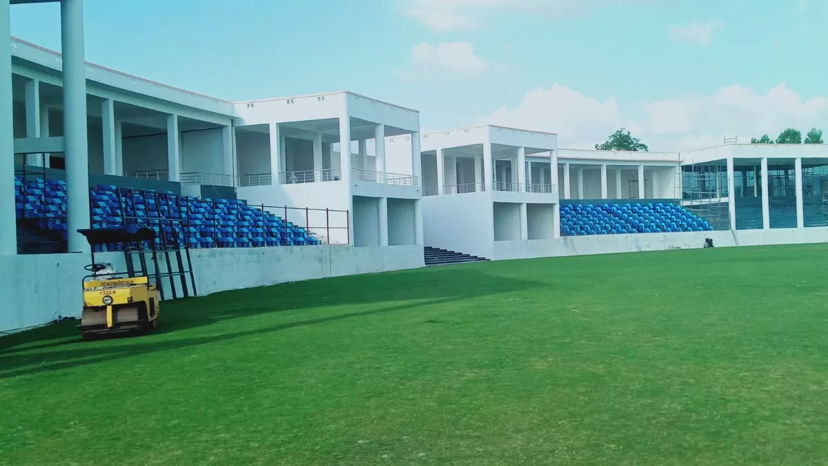 Cricket Stadium in Ayodhya : अयाेध्या में तैयार हाे गया क्रिकेट स्टेडियम, इसी वर्ष से संचालित हाे सकेंगी गतिविधियां