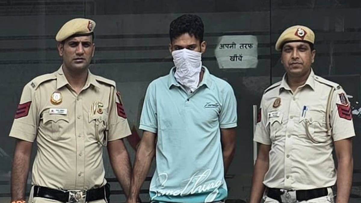 https://www.jagranimages.com/images/newimg/11082025/11_08_2025-delhi_news_63_24009555.jpg