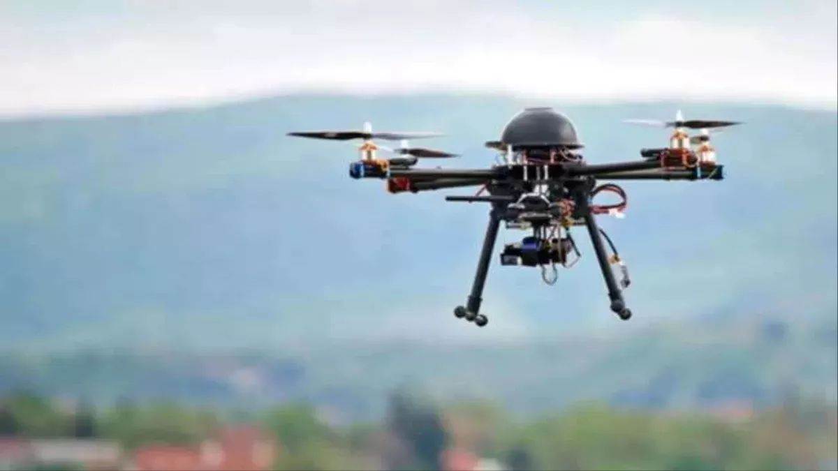 https://www.jagranimages.com/images/newimg/11082025/11_08_2025-drone_24009592_10182235.jpg