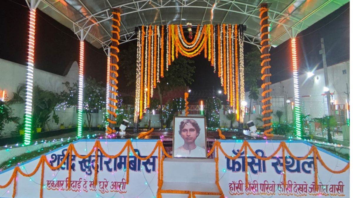 khudiram bose funeral ground is neglected common people are not able to go to the place of sacrifice