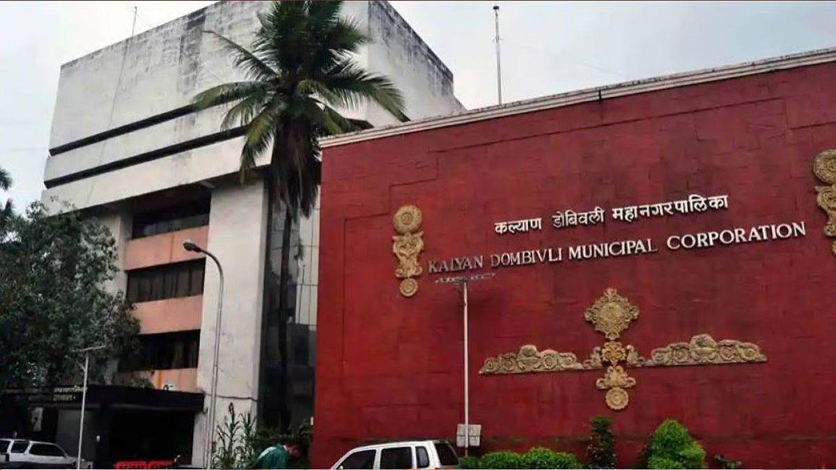 https://www.jagranimages.com/images/newimg/11082025/11_08_2025-maharashtra_news_4_24009678.jpg