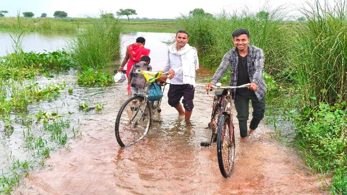 https://www.jagranimages.com/images/newimg/11082025/11_08_2025-saryu_24009803.jpg