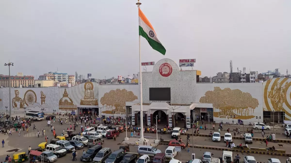 पटना में स्वतंत्रता दिवस के मद्देनजर एयरपोर्ट और रेलवे स्टेशनों की सुरक्षा बढ़ाई गई