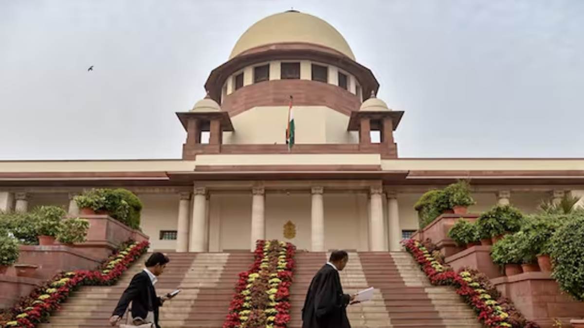 https://www.jagranimages.com/images/newimg/11082025/11_08_2025-supreme_court_33_24010237.jpg