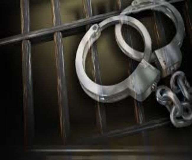 आलमबाग पुलिस और क्राइम ब्रांच की टीम ने पकड़ा, पांच अन्य आराेपित फरार।
