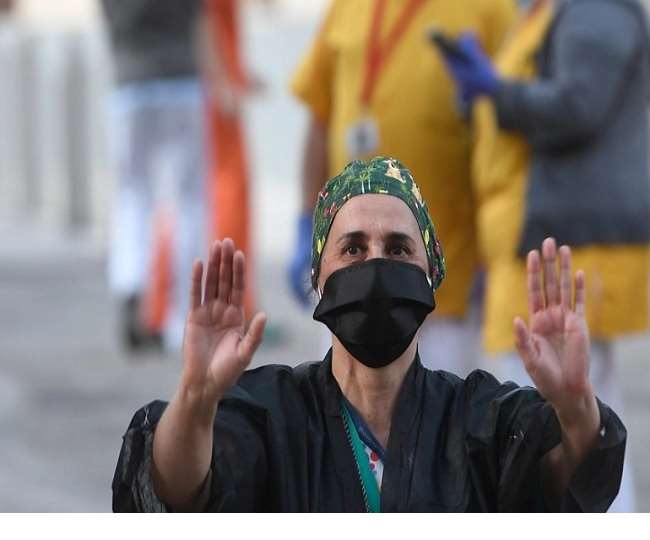 दुनिया में कोरोना के मामलों की कुल संख्या 22 करोड़ 37 लाख से ऊपर पहुंच गई है।