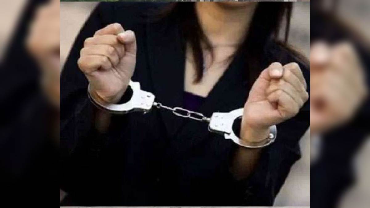 https://www.jagranimages.com/images/newimg/11092022/11_09_2022-woman_arrested_in_lucknow_23059970.jpg