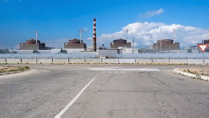 Zaporizhzhia Nuclear Power Plant : जापोरिज्जिया परमाणु ऊर्जा संयंत्र बंद (फोटो- एपी)