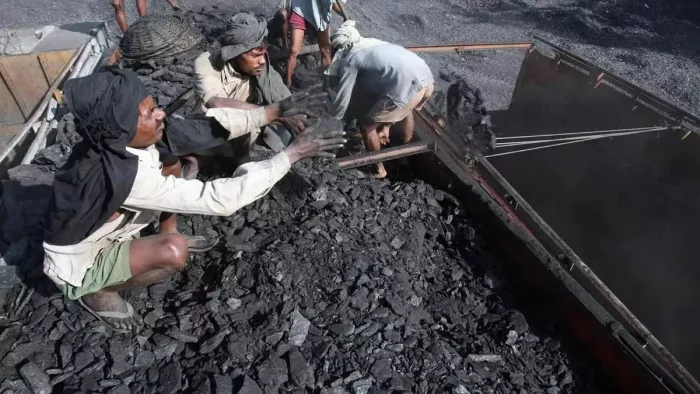 कोयला वेतन समझौता-11 को लेकर जबलपुर हाईकोर्ट के फैसले पर रांची में बुलाई गई बैठक। (प्रतिकात्मक तस्वीर)