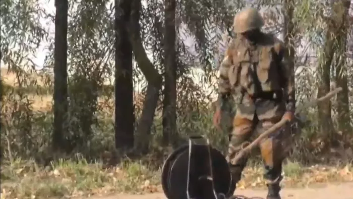 बारामूला में राष्ट्रीय राजमार्ग पर आईईडी बरामद