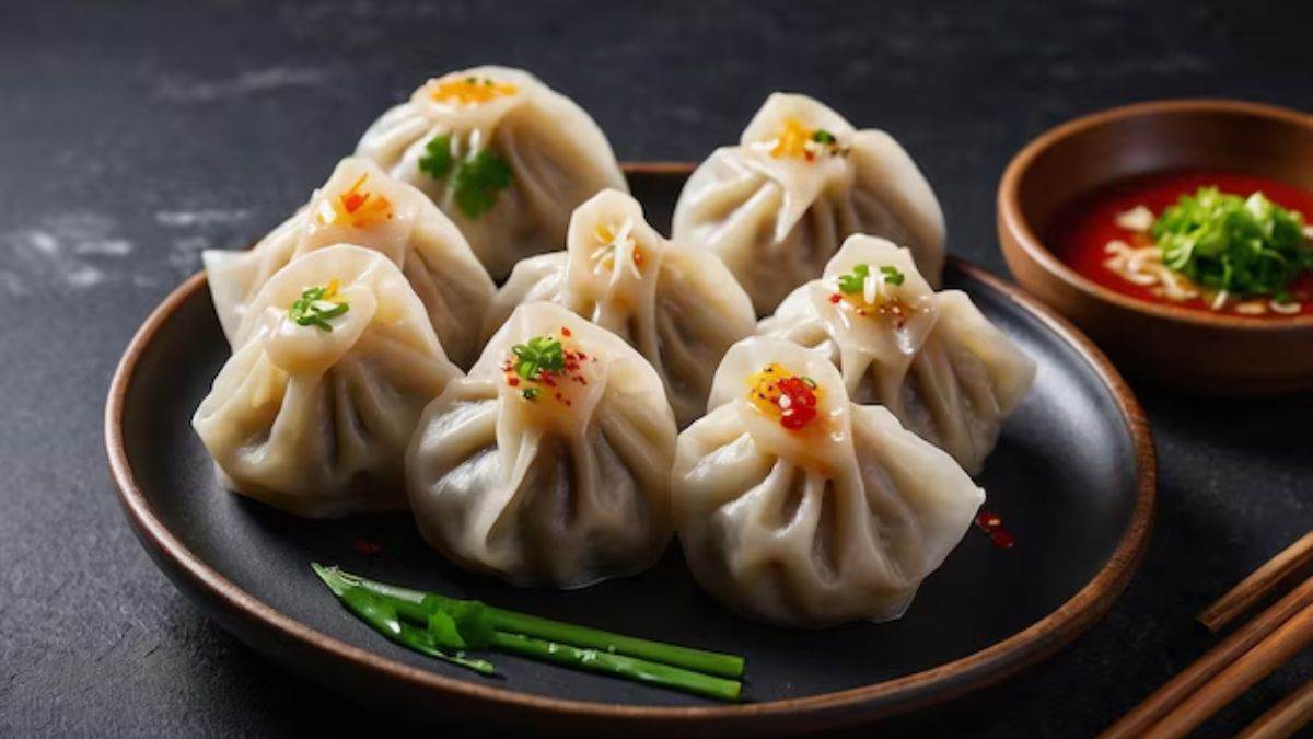 easy recipe to make bread momos at home