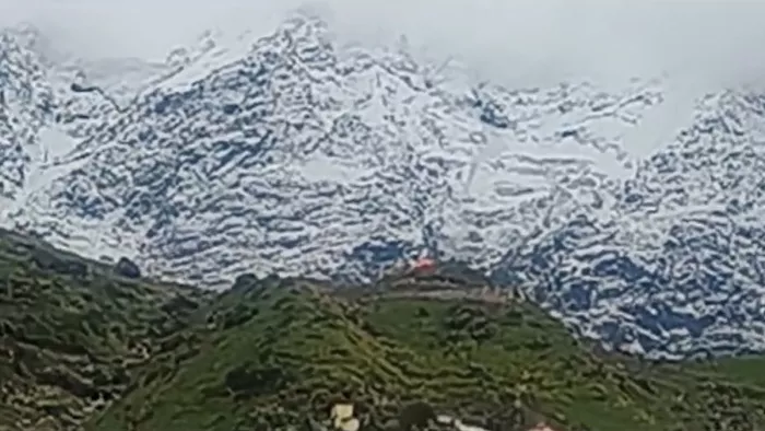 Uttarakhand Weather: केदारनाथ की ऊंची चोटियों पर बर्फबारी. Jagran