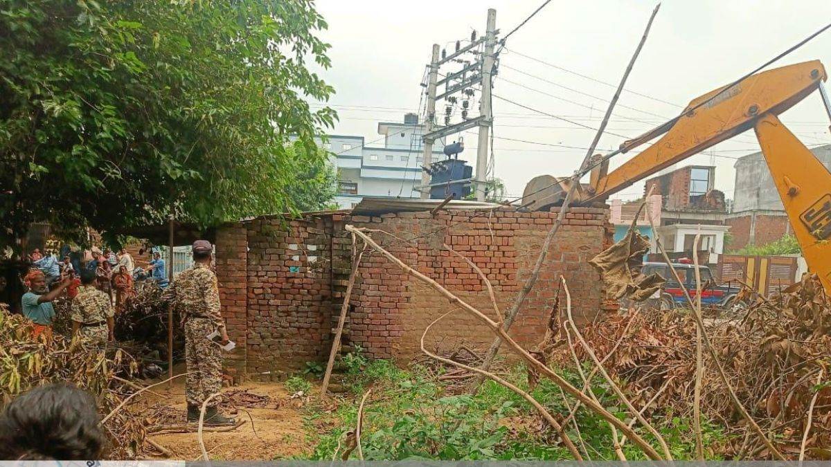 https://www.jagranimages.com/images/newimg/11092025/11_09_2025-gorakhpur_news_24043233.jpg