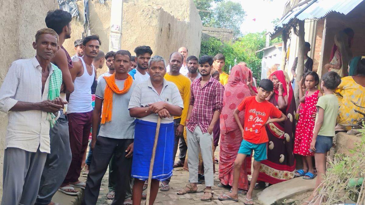 https://www.jagranimages.com/images/newimg/11092025/11_09_2025-hardoi_news_24043189.jpg